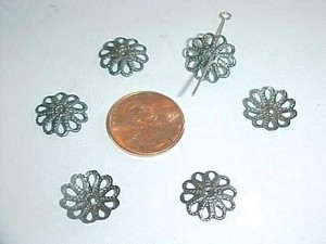 50 VINTAGE STEEL FILIGREE FLORAL FLOWER 13mm. BEAD CAPS L815