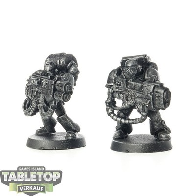 Space Marines - 2x Devastator Metall - teilweise bemalt