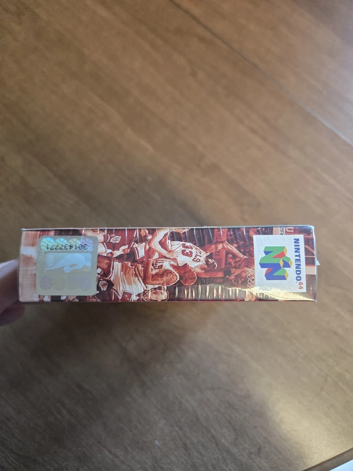 Kobe Bryant in NBA Courtside Nintendo 64 N64 1998 FACTORY SEALED NEW IN BOX - Image 4 of 4