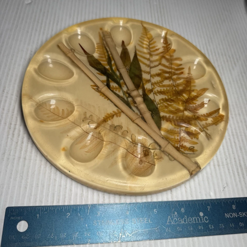 Vintage 10 Count 1970's Acrylic Pressed Bamboo Leaves Deviled Egg Tray - Image 2 of 3