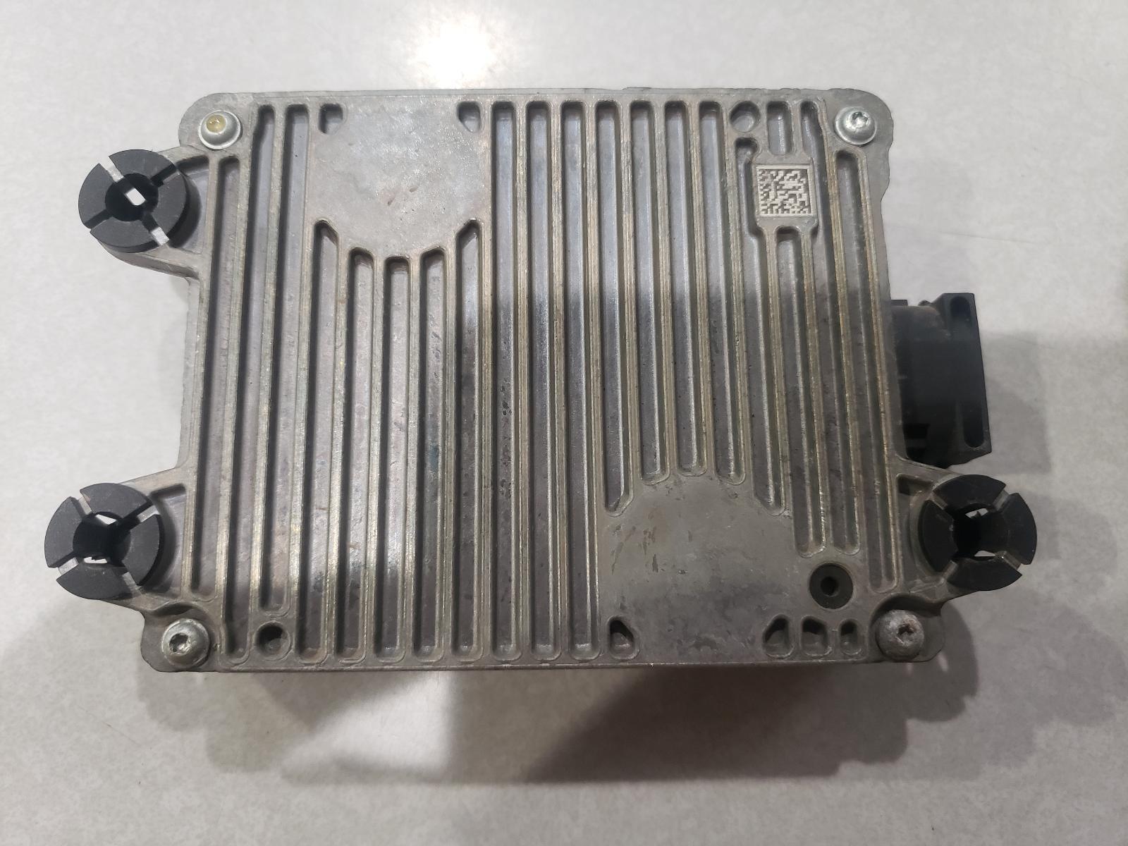 OEM BMW 66316886324 Adaptive Cruise Radar Sensor for 7 Series 2017  