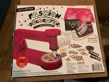 Horizon Group USA Fashion Decorator Age 12+ 2014