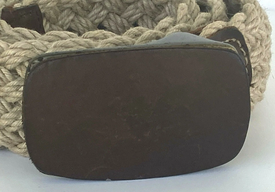 Cinturón Trenzado con Cuero Pesado Marrón Hebilla Sólida Hueco De Colección Años 70 Para Mujer Talla M Foto 4 de 4