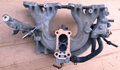 Nissan GA16DS GA14DS GA15DS Ansaugstutzen Sunny Pulsar N14, N15 Primera P10