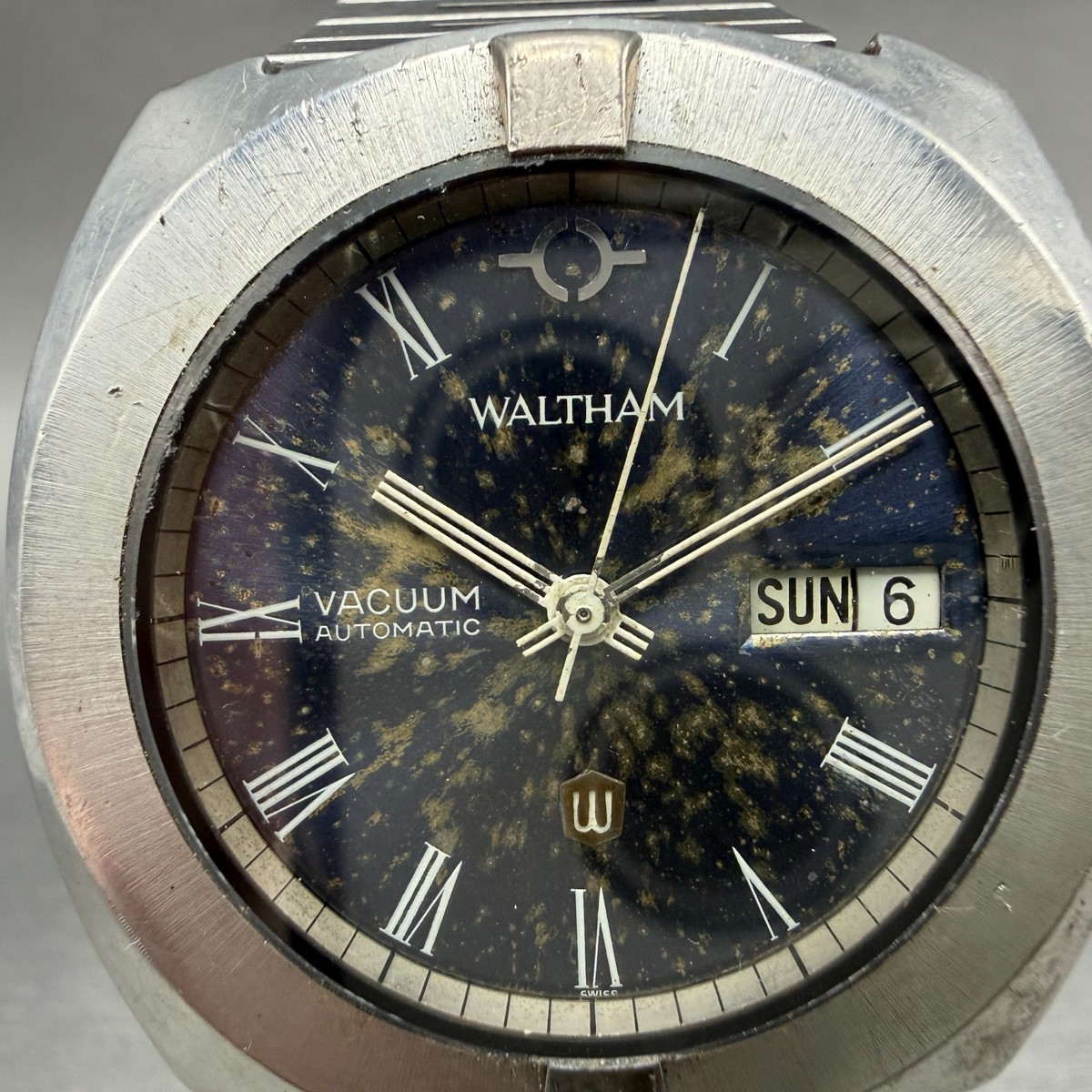 Waltham Vacuum Automatic Watch Men 36mm Blue Dial Steel Daydate
