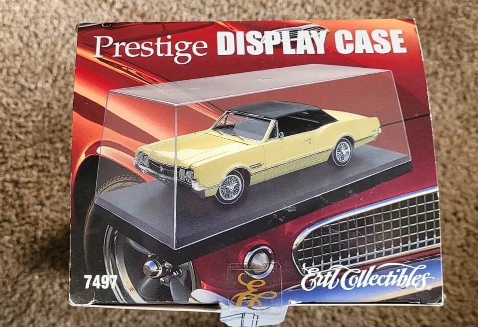 AMT ERTL Prestige Model Car Dispay Case #7497 1/18 - USED - Image 2 of 3