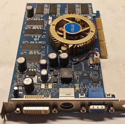 AGP 3D CARD ASUS V9570GE/TD/128M/A NVIDIA Geforce FX 5700 LE (NV36LE) 128 MB DDR