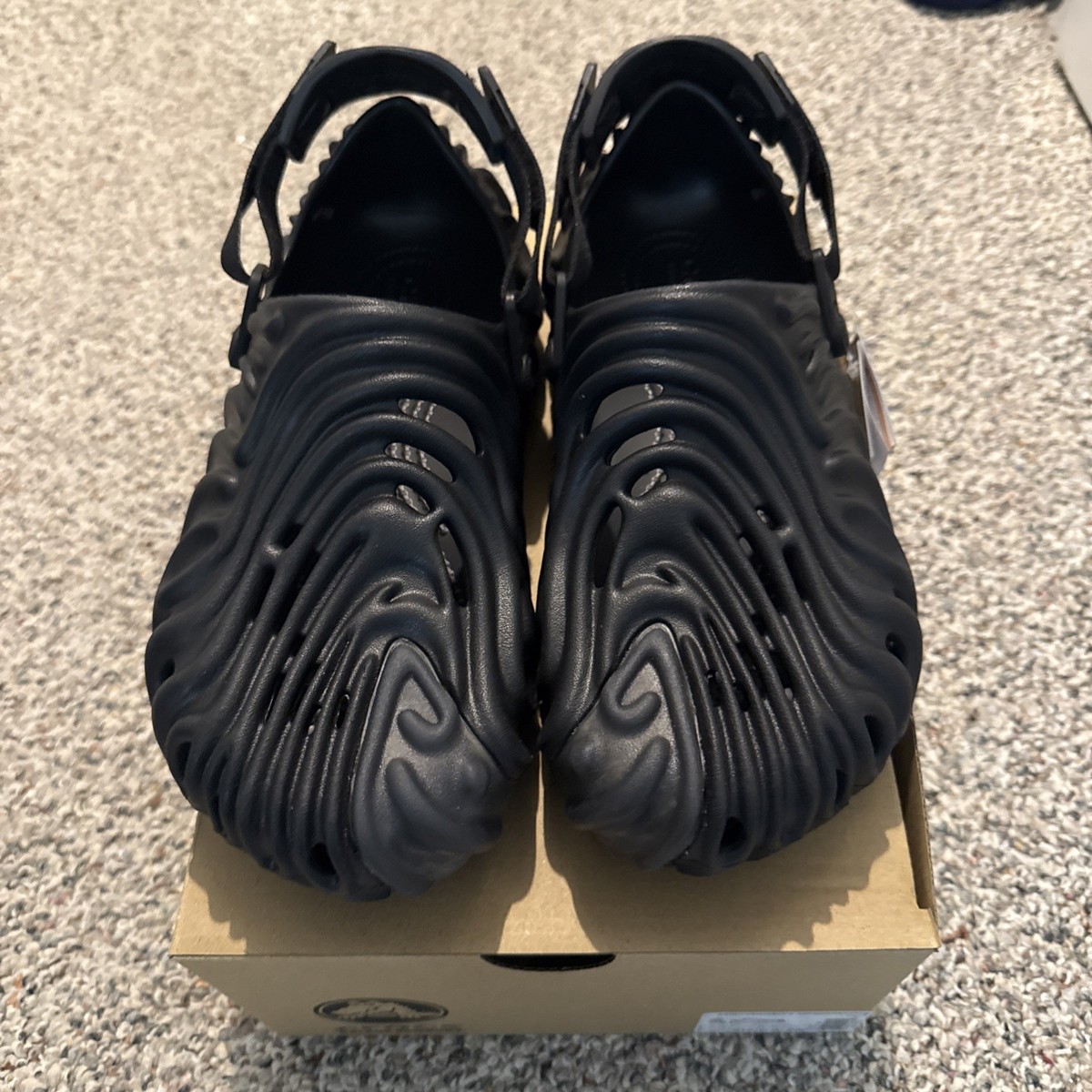 Size 10 - Salehe Bembury Crocs The Pollex Clog Sasquatch  display picture 3