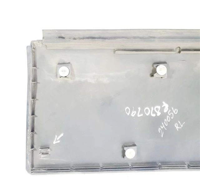 2009 Suzuki Vitara OEM Rear Left Door Moulding 2 Broken Mounts - Image 4 of 4