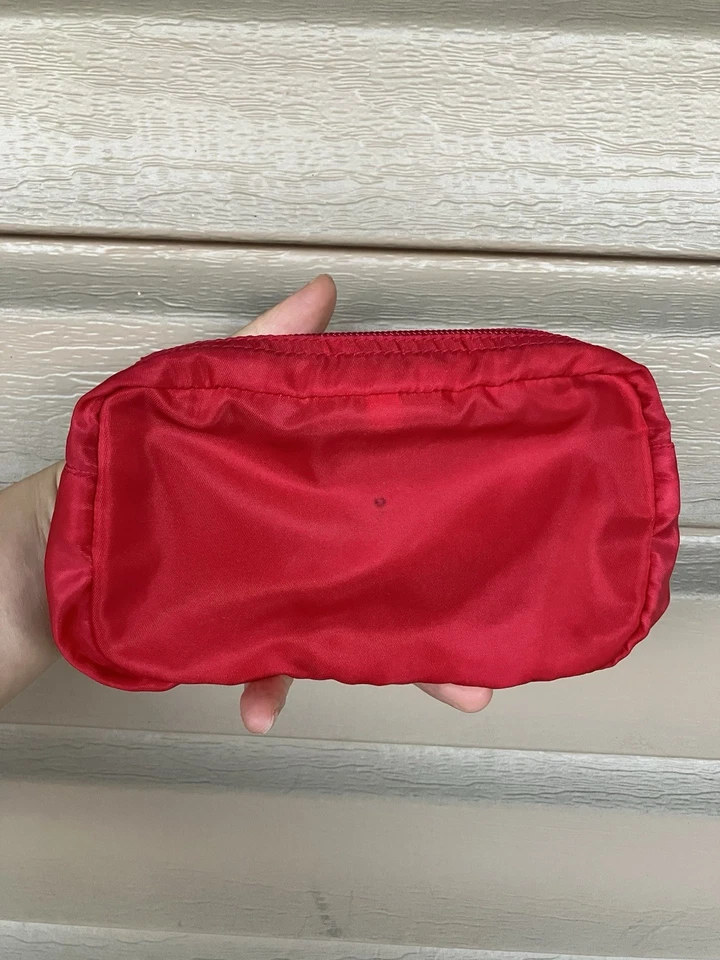 Bolsa de cosméticos Prada de nailon rojo rosado *caja no coincidente* Foto 4 de 4