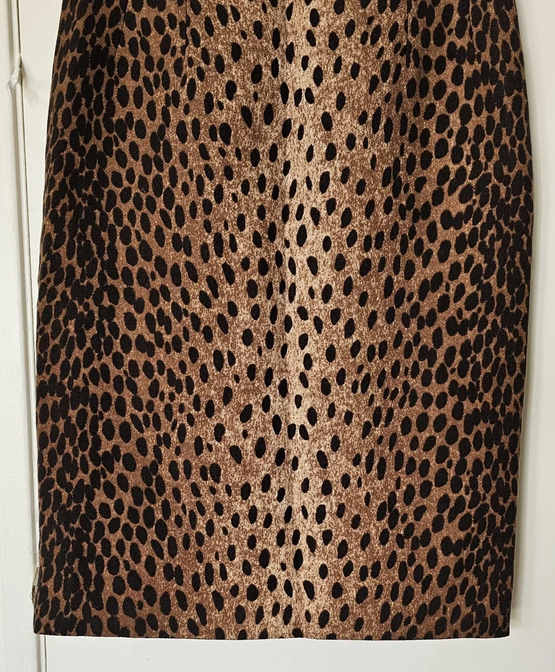 Falda lápiz Michael Kors estampado de leopardo para mujer talla 10 hecha en Italia recta  Foto 3 de 4