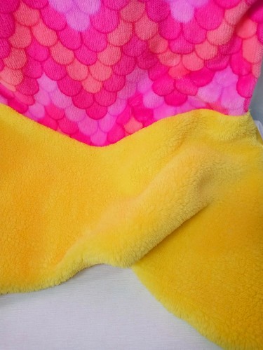 Pink Mermaid Kids Teens Snuggie Tails Super Soft Plush One Size Fits Most Comfy - Picture 9 of 11