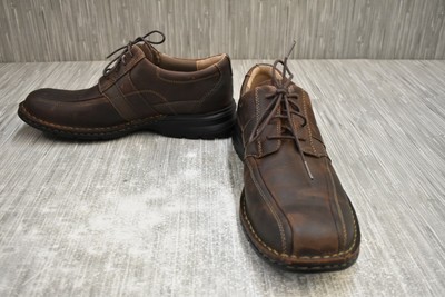 clarks espace oxford