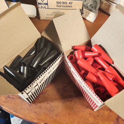 100 Mueller NO. 47 Vinyl Insulators BU-47 For 45 & 45C Clips NOS