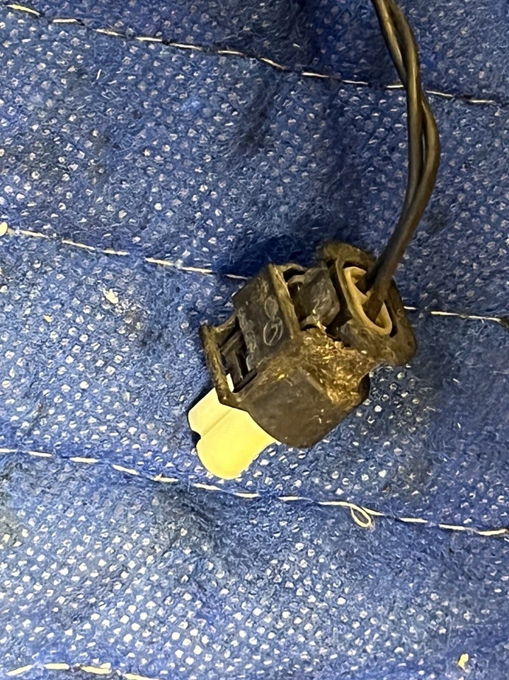 🚘 Abridor inteligente tapa maletero BMW 535i 550i 2011-2016 cable/sensor (superior) OEM 72K Foto 2 de 4