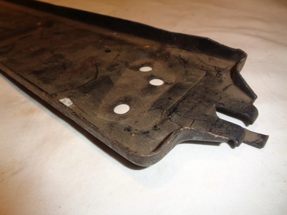 Buick Limited 1958, bandeja de caja de batería y sujeción Foto 2 de 4