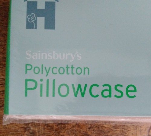 Sainsburys Polycotton Single Light Brown Fitted Sheet (90x190cm)+ 2 Pillow Cases - Picture 11 of 13