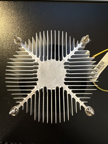 Thermaltake CL-P0497 CPU Cooler For Intel Socket LGA775 - Picture 9 of 11