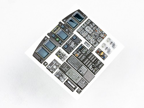 Red Fox QS-35010 1/35 3d Instrument Panel for CH-47F Chinook for Trumpeter - Picture 6 of 6