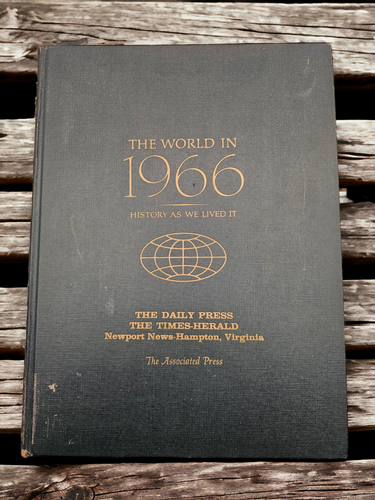 VTG The World in 1965-68, 1970-73 History As We Lived It Associated Press - Picture 6 of 24