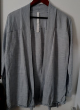 Gorgeous LULULEMON Gray 100 Merino Wool LOGO Women Size 4 Slits Long Cardigan