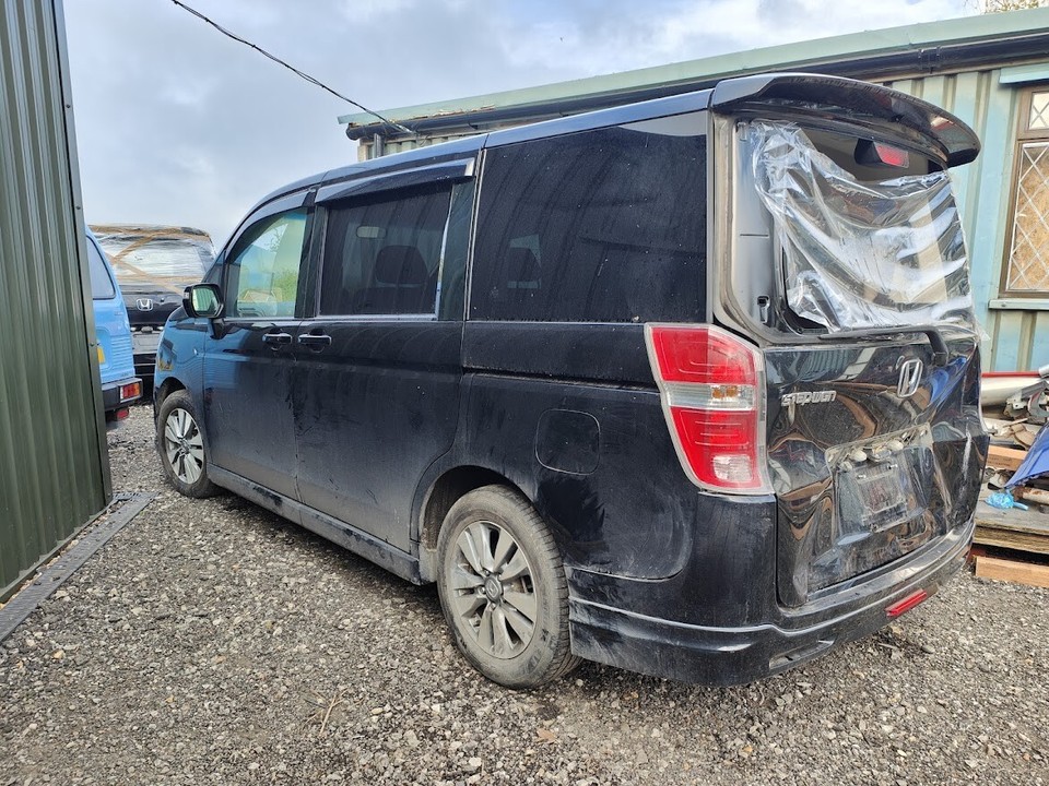 Honda Stepwagon RK 2009 - 2015 Breaking Parts Spares K20 RK1 RK2 RK5 ...