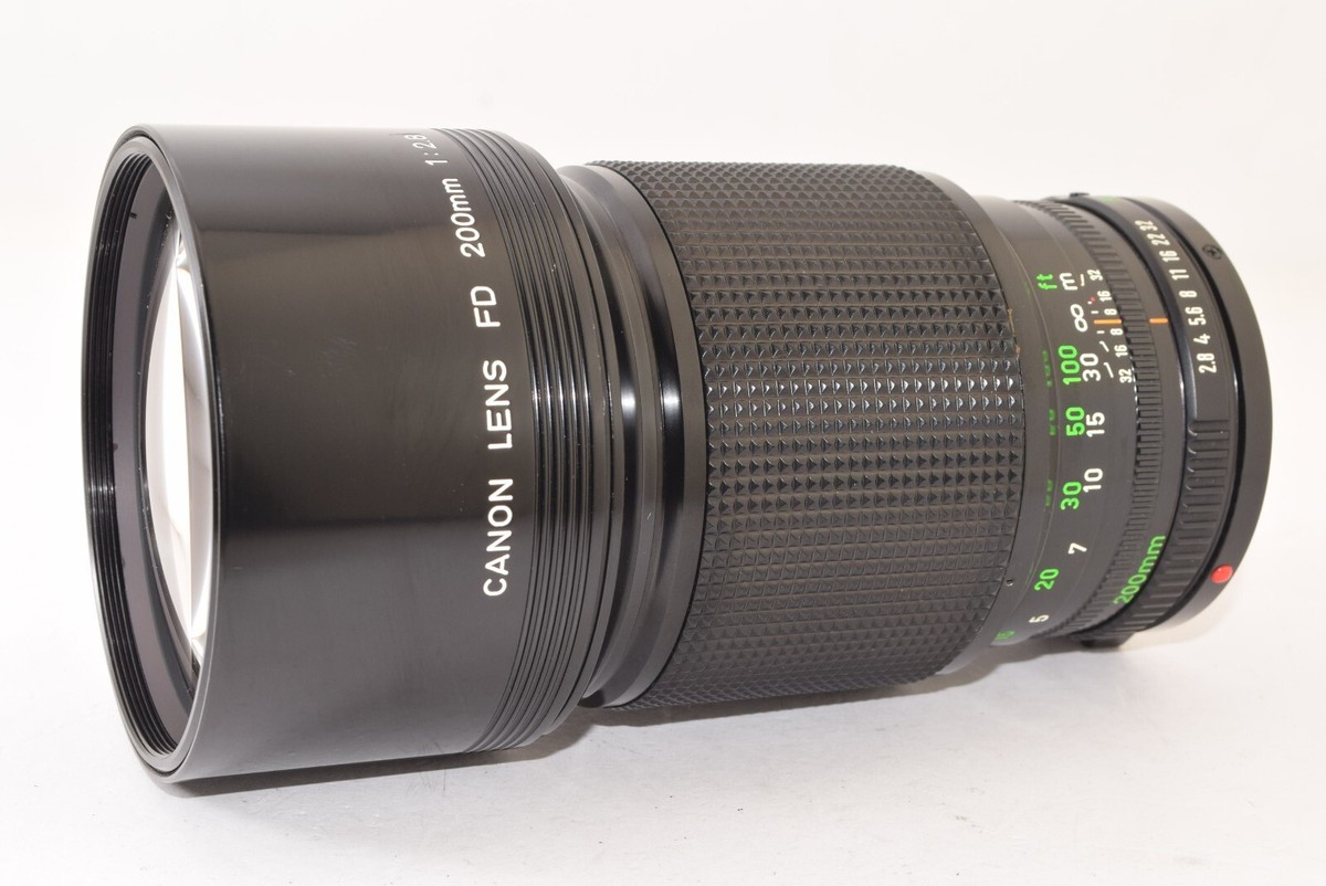 Canon New FD 200mm F/2.8 Early model MF Telephoto Lens From JAPAN