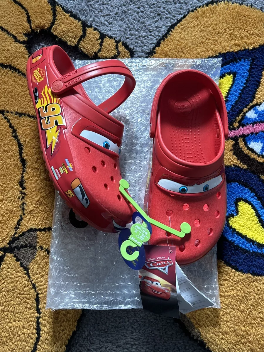 Unworn Lightning McQueen Crocs in 2023