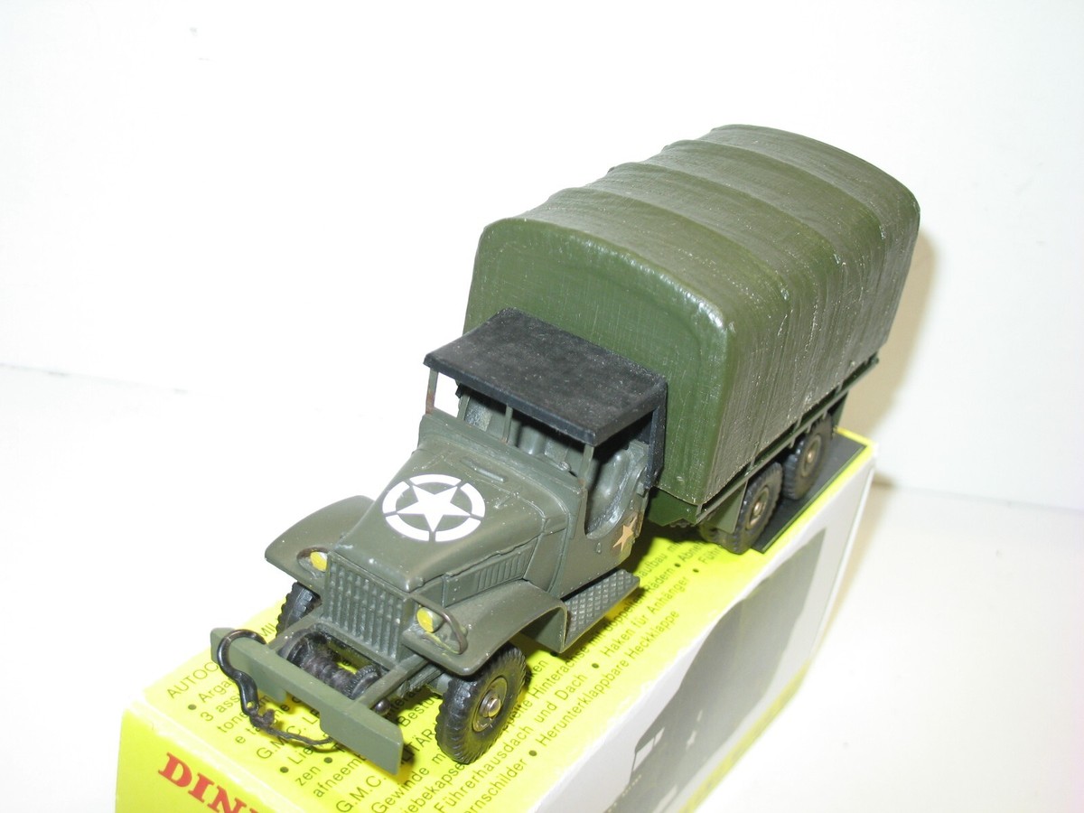 DINKY TOYS, camion GMC baché en bon état, militaire complet