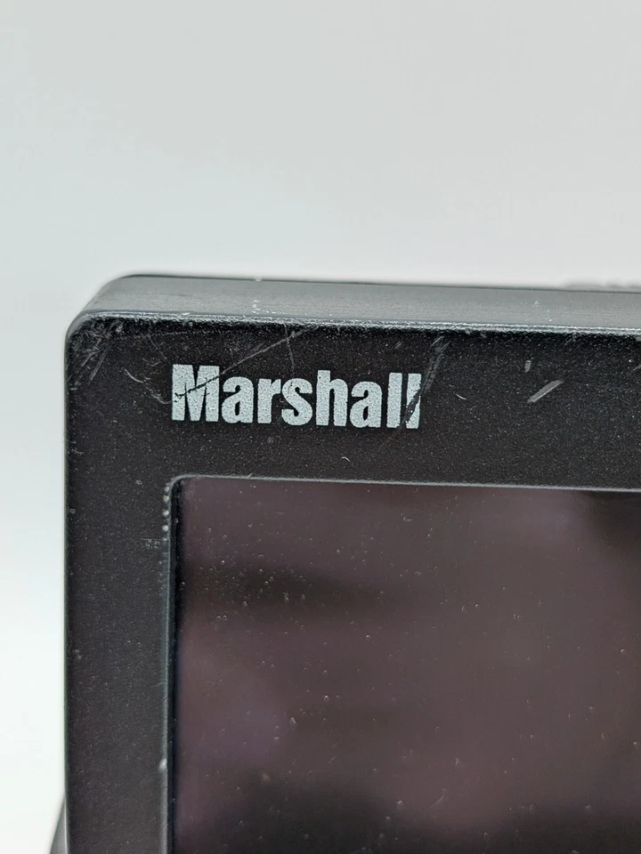 Marshall Electronics V-LCD70XP-HDMI 7" Monitor W/Batteries Power Adapter - Image 2 of 4