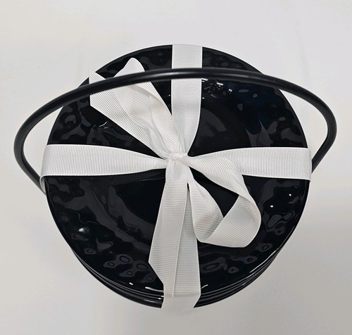 Signature Housewares Stoneware 6 Inch Dessert Plates With Stand Black - Picture 5 of 7