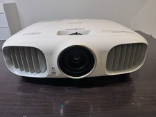 Epson Home Cinema 3020 Projector   1080p HDMI 3D   3Lcd- 3D glasses