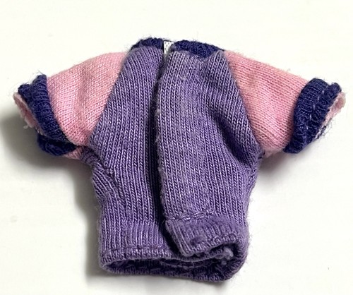 Bratz Doll Class Yasmin Purple & Pink T-Shirt Top And Skirt Outfit 1st Edition - Picture 8 of 12