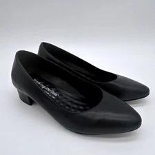 Walking Cradles Heidi Black Leather Comfort Pumps - Women's 8.5 WW Work Shoes