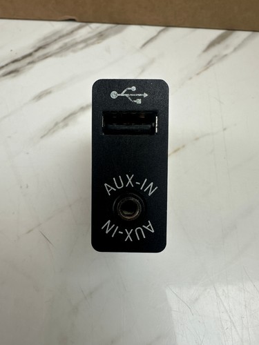 2007-2017 BMW 3 5 Series X3 X5 USB AUX Socket Port Input OEM 84109237653