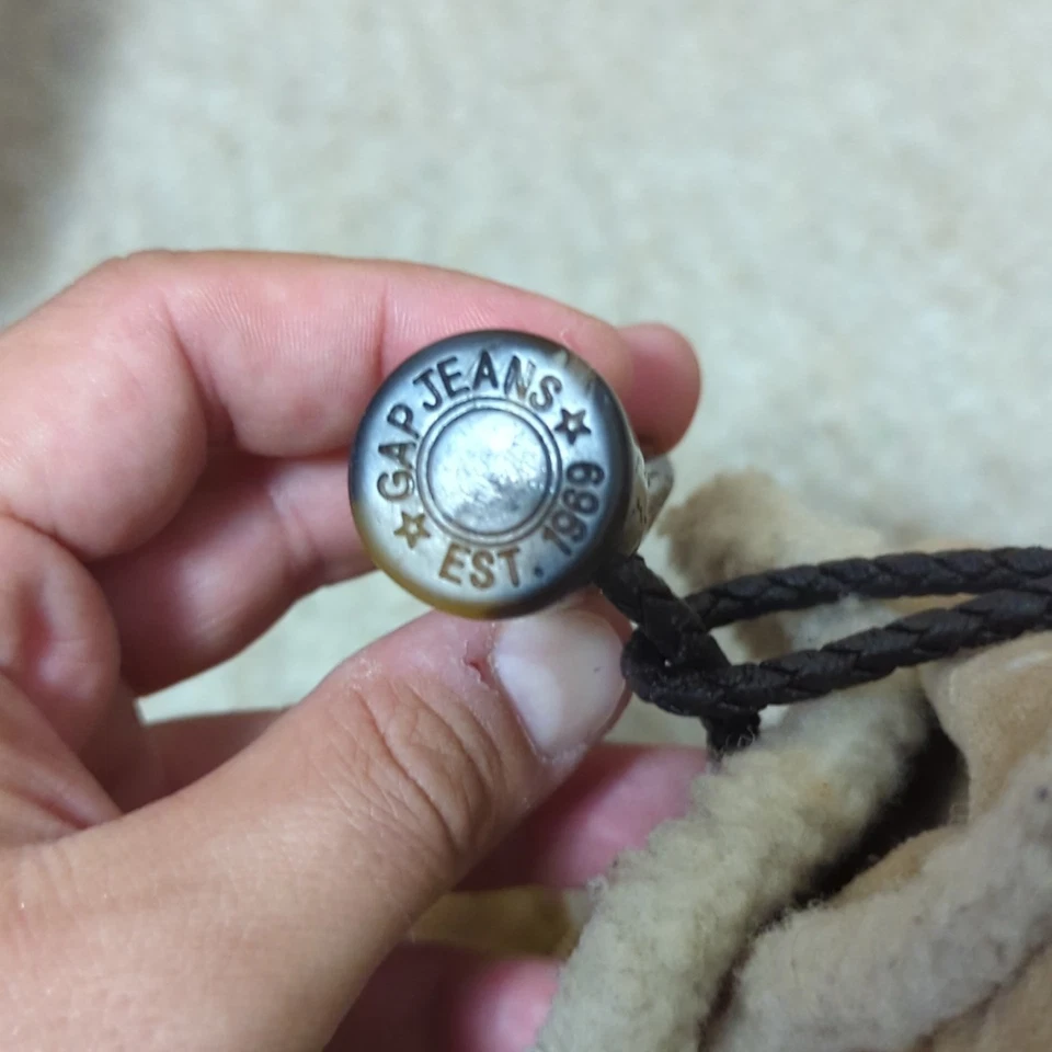 VTG Y2K Gap Womens Hobo Bag Purse Slouchy Tan Retro Sherpa Tote Chunky Toggle - Image 4 of 4