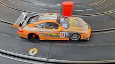 Scaleauto Cup Porsche 1/24 auf Metallchassis mit gefederter Va von DoSlot