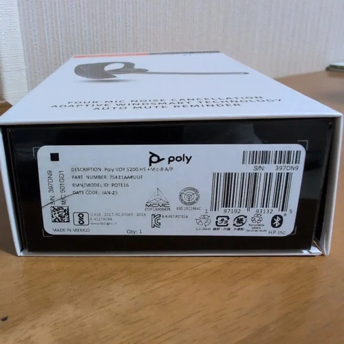 PLANTRONICS Poly Voyager 5200 Bluetooth Headset 4-Mic Noise Cancelling DSP - Picture 5 of 7