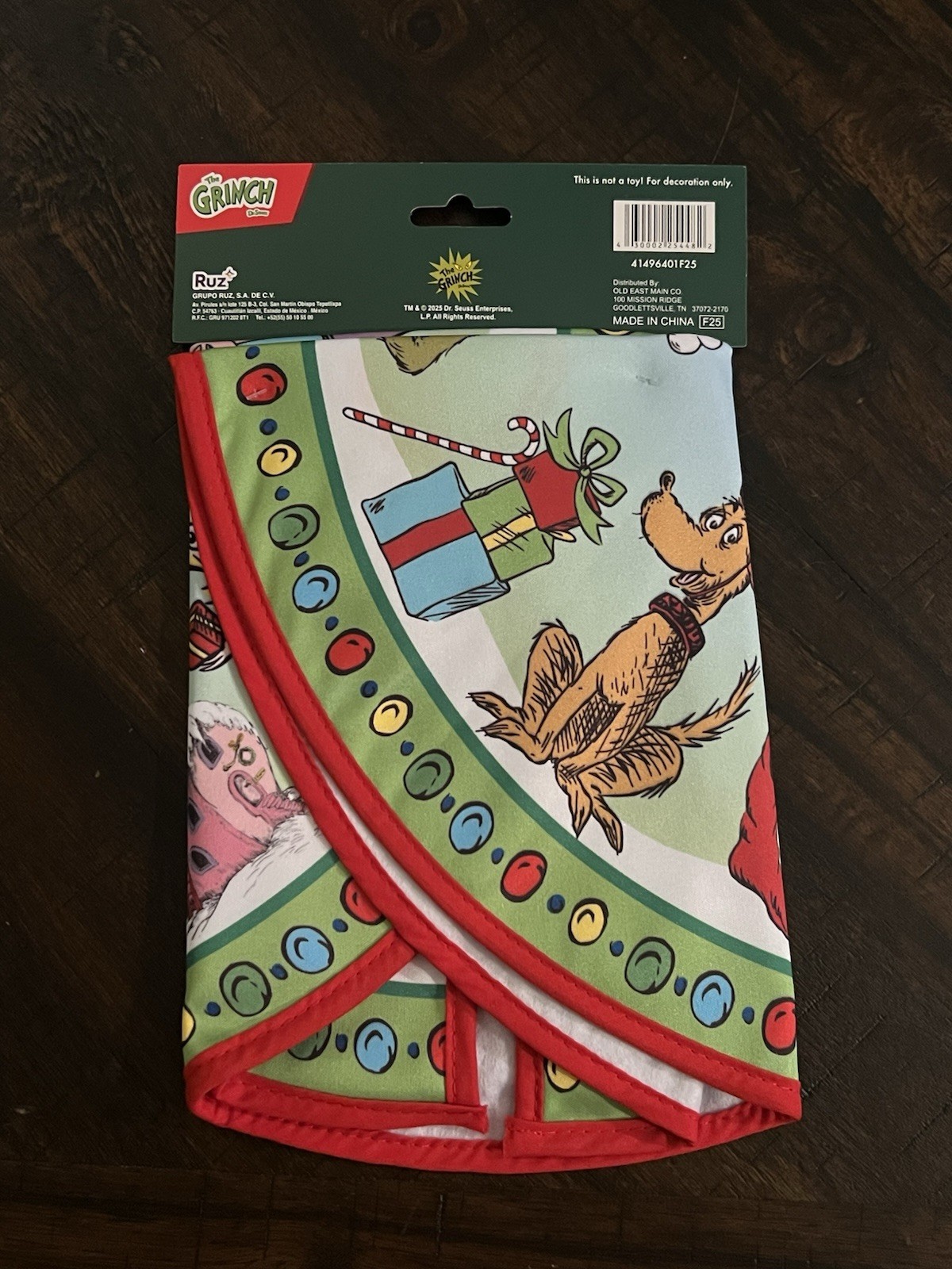 Dr Suess The Grinch Max Cindy Lou Who Whoville Small 18"in. Christmas Tree Skirt