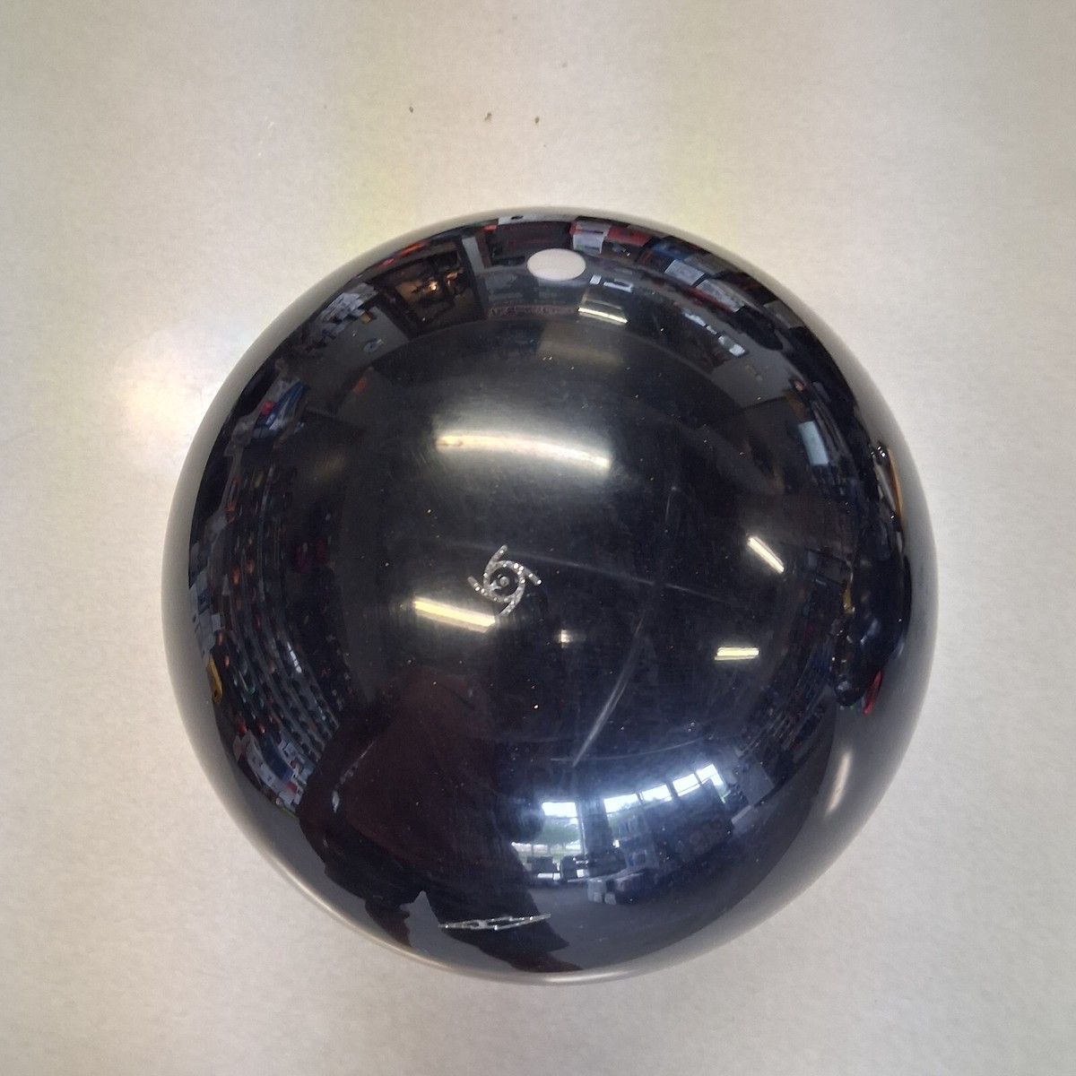 Storm Virtual Energy Blackout 1st quality bowling ball 13 LB