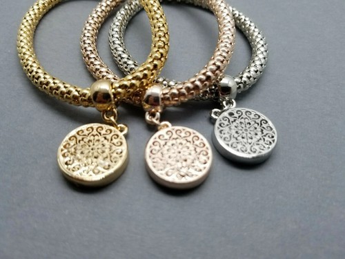 Set Of Three Stretch Bracelets Gold-Gold Rose-Silver With Charm E - Picture 4 of 4