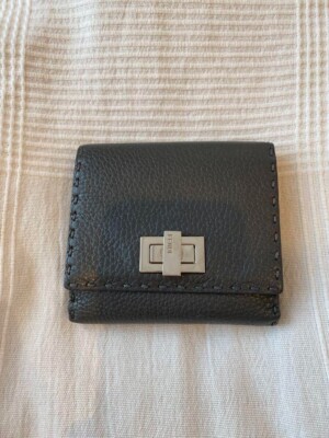 Fendi Selleria Peekaboo Medium Bifold Wallet Calf Black