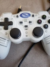 Game Elements Twin Shock Pad (GGE601U) Gamepad