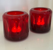 2 kleine Windlichter Teelichthalter Glas rot Medaillonschliff - Gunther Lambert