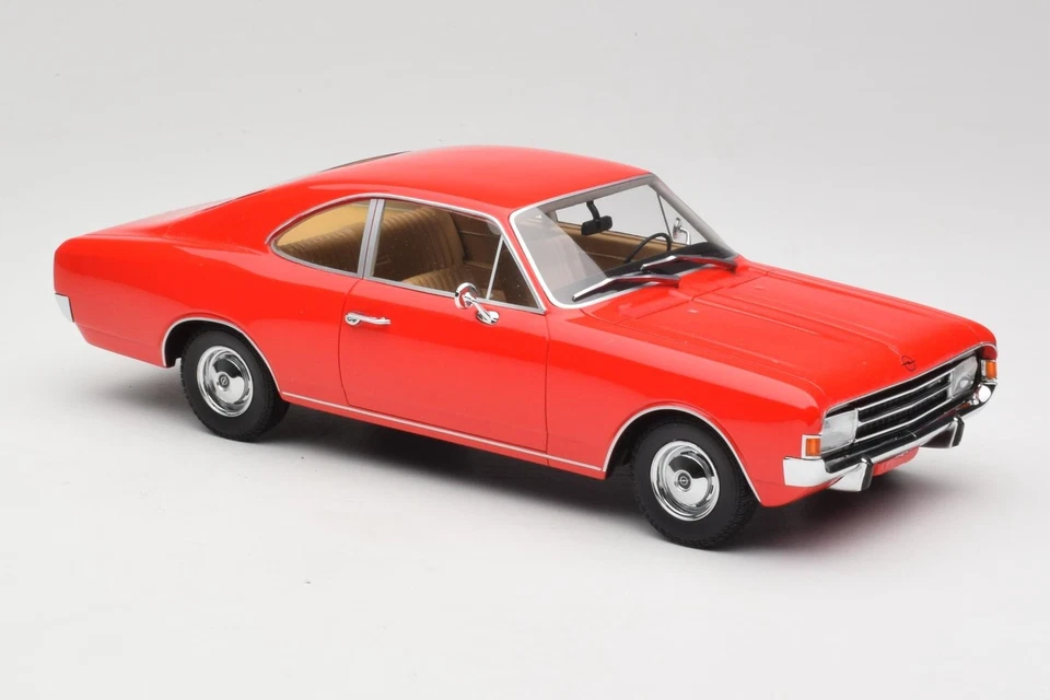 107047020 Opel Rekord C Coupe Red Minichamps 1/18 - Image 4 of 4