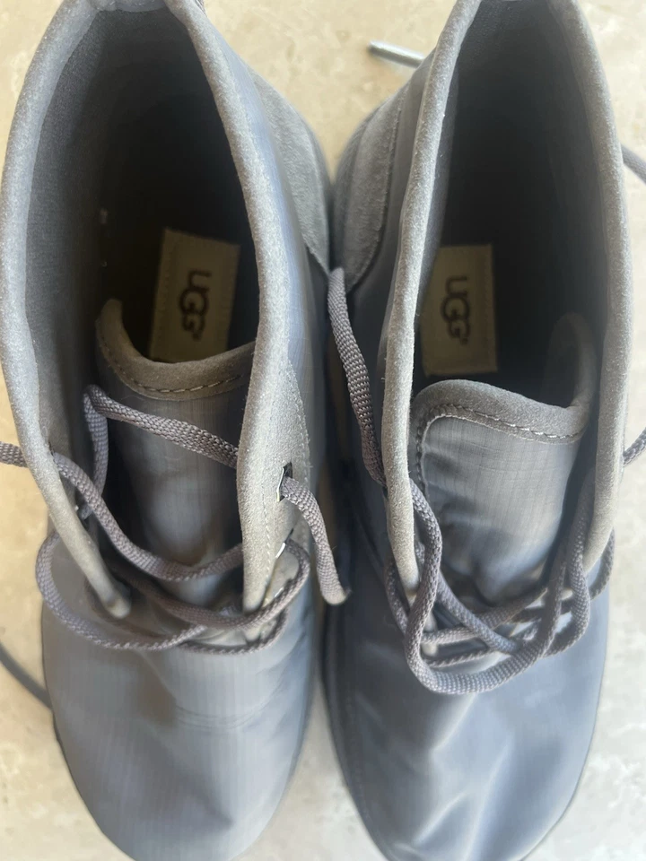 Botas Chukka UGG Para Hombre Impermeables Gris Con Cordones Talla US 11 Foto 4 de 4