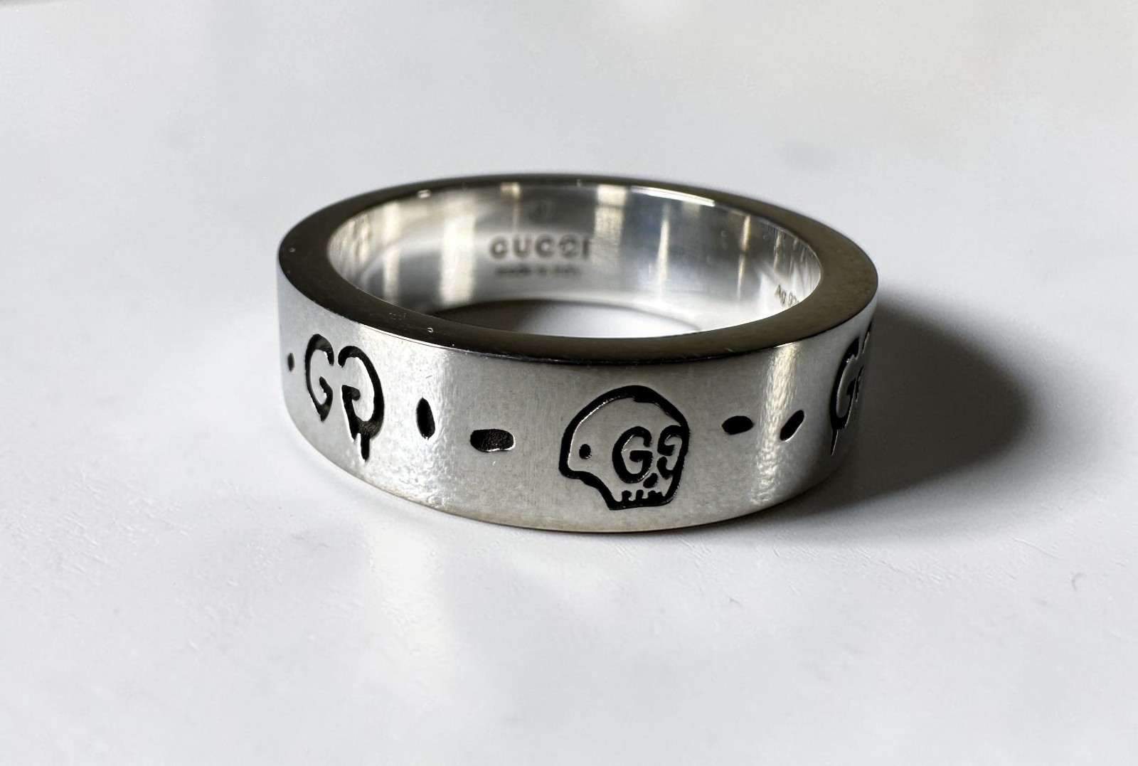 New Gucci Sterling Silver Ghost Ring 6MM Size IT17 US8 Authentic