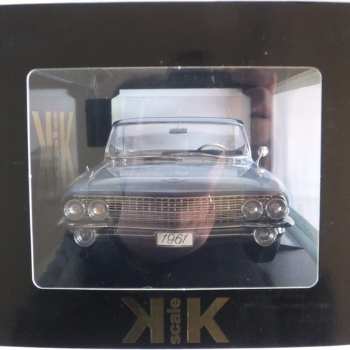 KK Scale 1/18 1961 Cadillac Coupe DeVille Series 62 Metallic Blue 181251 New 422 - Picture 4 of 15