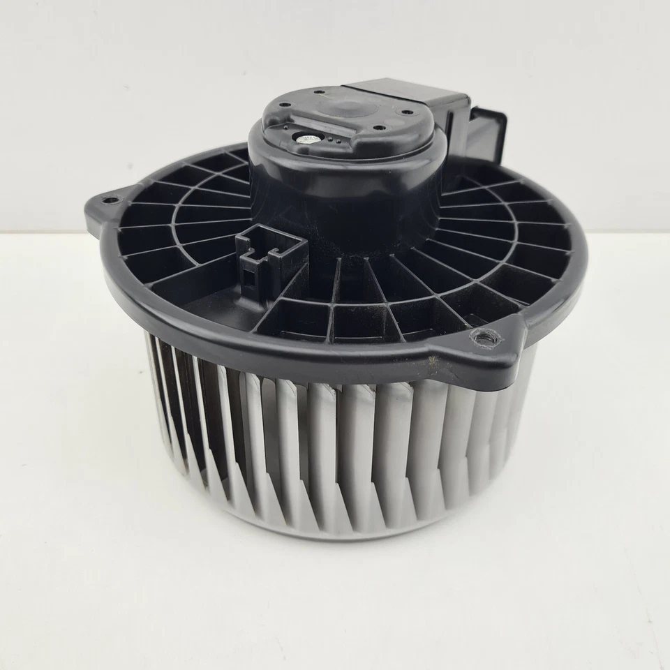 Subaru Liberty Outback Heater Blower Fan Motor Gen 4 09/03-08/09 - image 2 of 4