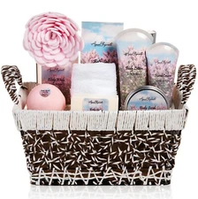 Spa Basket For Women (Aqua Elegante) - Luxury Bath Set With Lilac & Rose Oil